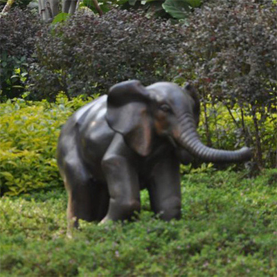 Großer Elefant-Bronzegarten-Statuen im Freien, die für Zoo-Park werfen